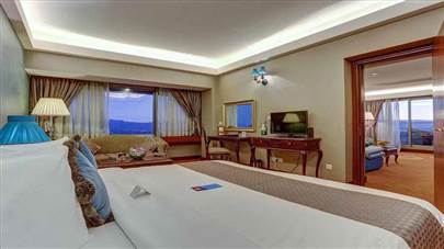 هتل بزرگ شیراز  هتل بزرگ شیراز